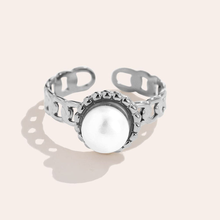 "Avanella" Fancy Pearl Ring