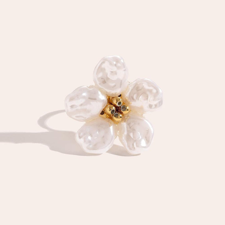 "Elonellaa" Adjustable Pearl Flower Ring