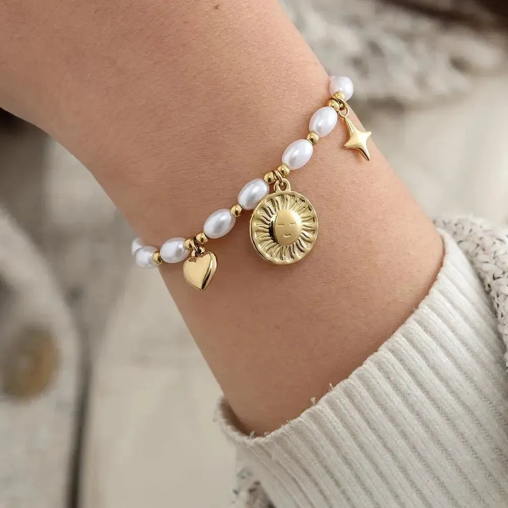 „Iravella“ Pearl Chain With Charms Armband
