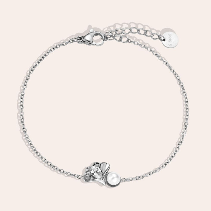 "Ivivia" Shell and Pearl Bracelet