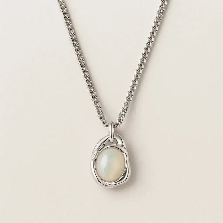 „Norella“ – Edelstahlkette mit beweglichem Anhänger & Süßwasserperle, 41 + 4,5 cm