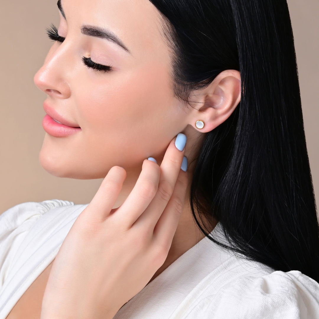"Valenya" – Stud Earrings with Mother-of-Pearl Inlay